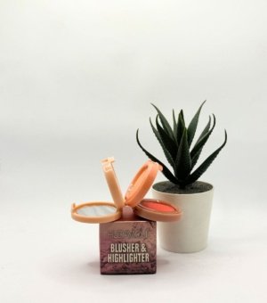 Huda 3 in 1 Blush On