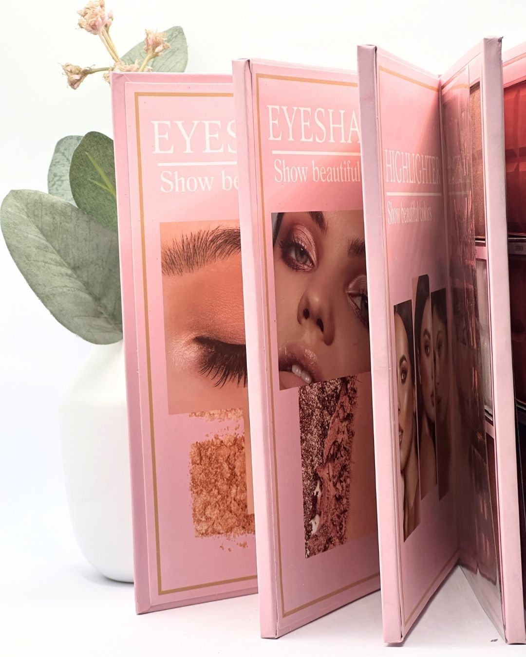 Mocallure Professional Makeup Book 5 in 1 - Image 3