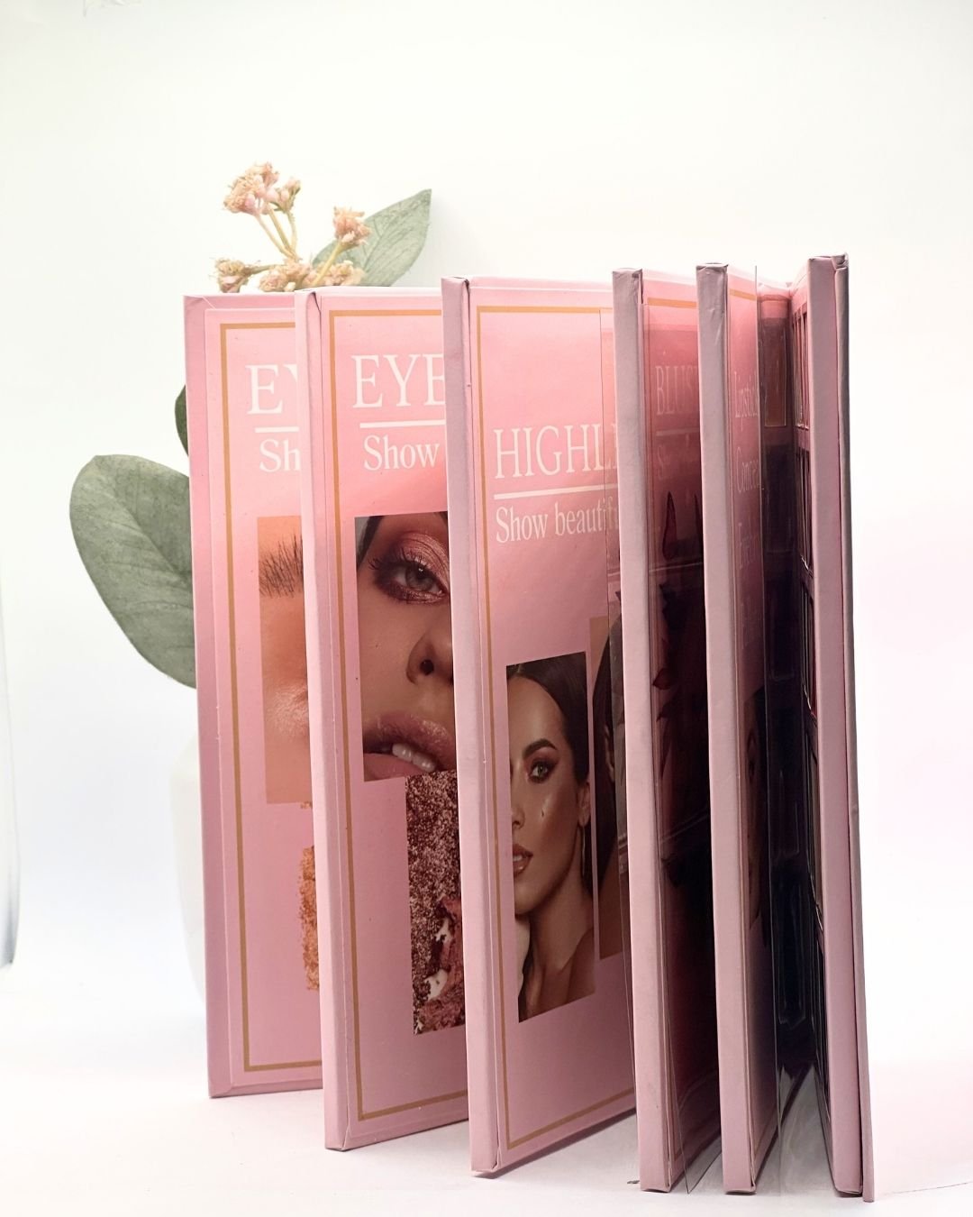 Mocallure Professional Makeup Book 5 in 1 - Image 2