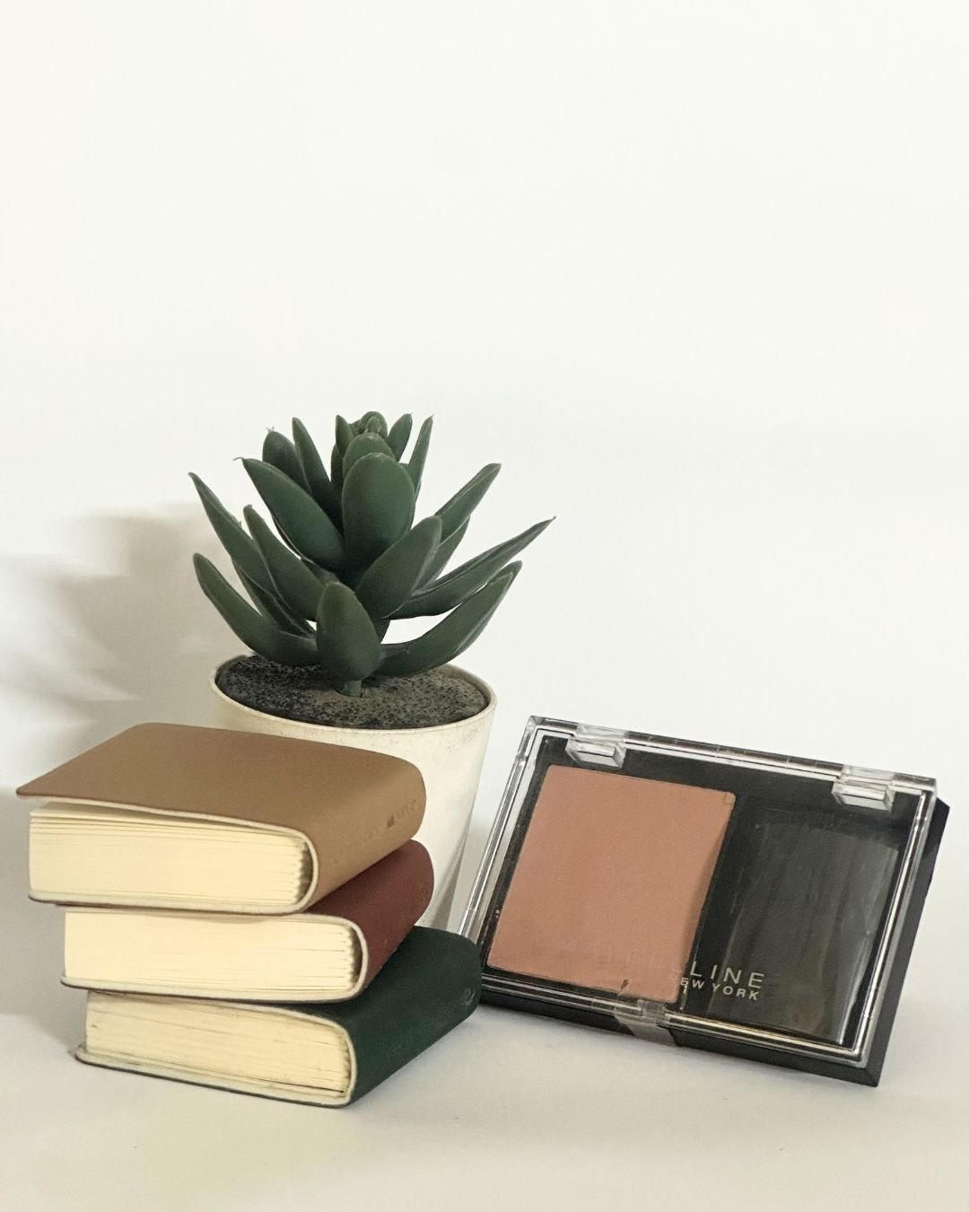 Maybelline Blush on - Brown
