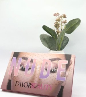 Nude Eye Shadow Kit