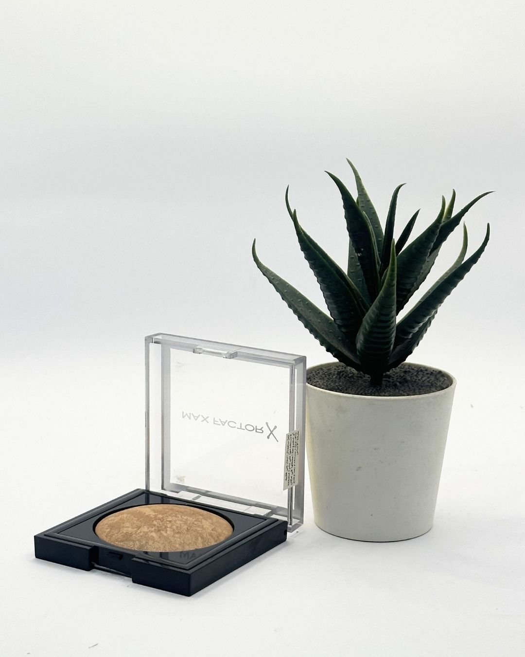 Max Factor contour - Image 3