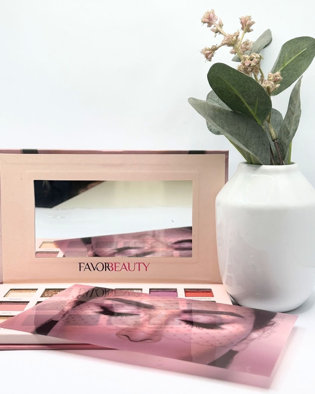 Nude Eye Shadow Kit - Image 2
