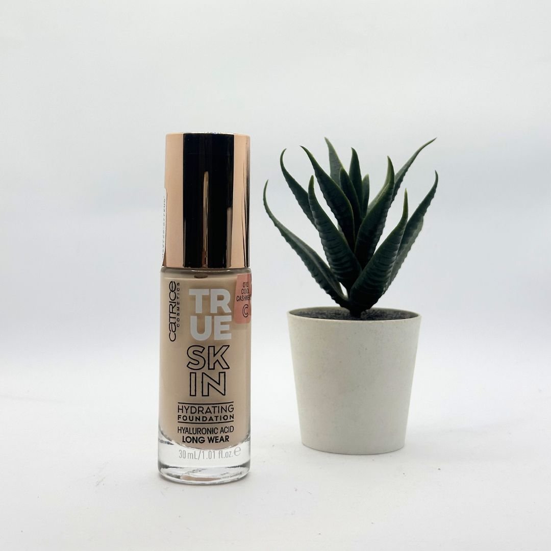 Catrice foundation True Skin Hydrating Foundation