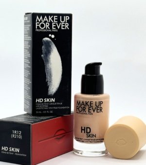 MAKE Up FOREVER Professional Paris HD Skin Foundation